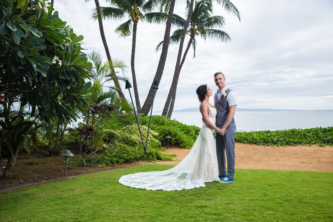 Modern Destination Wedding Kihei, Maui, Hawaii