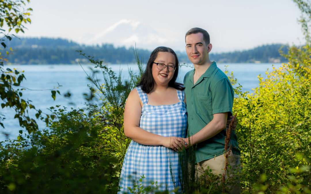 Sparkling Summer Engagement | Jennifer + Tony | Seattle, WA